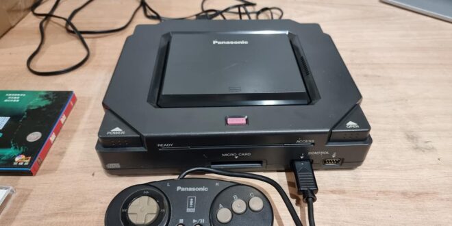 Panasonic video game console with controller