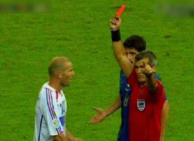 Zidane Head Butt Game - Image 5