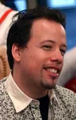Original Gex lead programmer Gregg Tavares photographed at an event